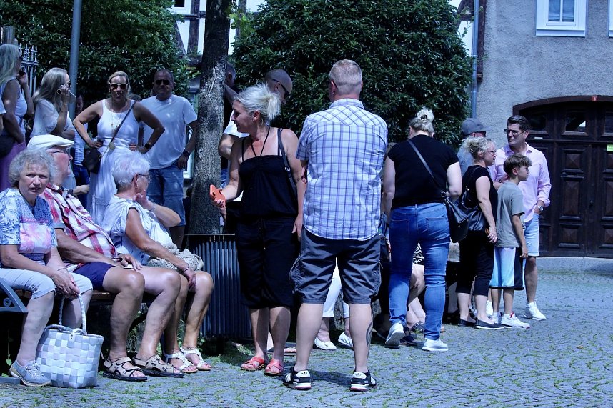 Salza Gymnasium in Bad Langensalza verabschiedet sich von seinen Abiturienten verabschieden sich 