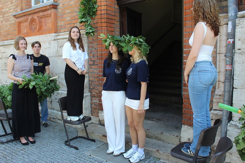 Salza Gymnasium in Bad Langensalza verabschiedet sich von seinen Abiturienten verabschieden sich 